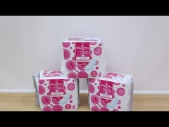 شينيميس نساء وسادة